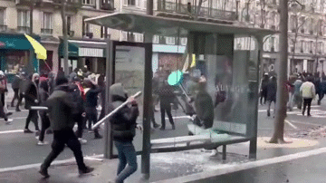 louvre seine eiffel tlm parasite gred sait cotise remplace immigre visa oqtf nigga barbes riot