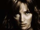uma-thurman-kill-bill-beatrix-kiddo-rose-dassonville-blonde-yeux-bleu-fic-bloop