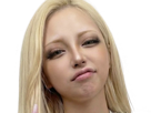asiatique-asian-badass-style-blonde-rinka-mazogari-doigt-fuck-mignonne-cute-grimace-sourire-zoom