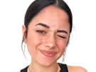 miel-abitbol-influenceuse-teen-belle-clin-oeil-maline-sourire