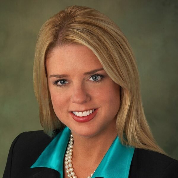 pam bondi potus taco pol demo rep wash wh people celeb senat blondie lobby prime