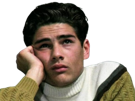 cinema-paradiso-toto-italien-marco-leonardi-triste-melancolie-amoureux-decu-bg-brun-chagrin-main-attend