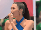 ejae-coreenne-asiatique-chanteuse-victoire-coupe-monde-football-stade-gif-belle-joie-sourire
