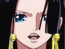 boa-hancock-one-piece-cheveux-noir-yeux-bleu-boucles-oreille-serpent-fic-bloop