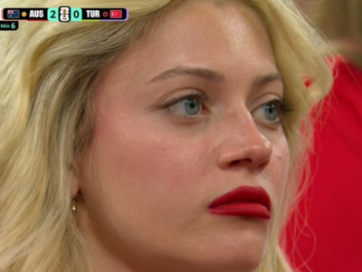 visage supportrice turque turquie australie coupe du monde cdm australie-turquie 2-0 2026 triste