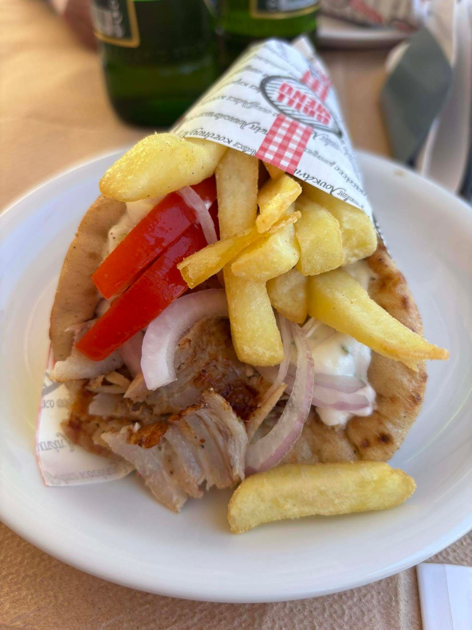 yum jeun dej meal goute tacos durum doner crepe sandwich bacon cheese steak fritent frit
