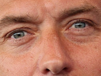 jude law acteur realisateur producteur anglais britannique homme cheveux-bruns yeux-bleus cinquantaine cinquantenaire