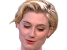 elizabeth-debicki-actrice-femme-polonaise-australienne-cheveux-blonds-yeux-bleues-2015s-vingtenaire-vingtaine-grande-cheveux-courts