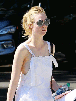 elle-fann-actress-celeb-cine-aurora-walt-hulu-cath-plain-ginger-nines-babel-thia-tessa