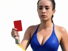 katia-itzel-garcia-arbitre-femme-carton-rouge-bikini-sexy-cdm2026