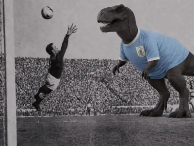 premiere coupe du monde cdm uruguay dinosaure t-rex trex t rex maillot meme noir blanc