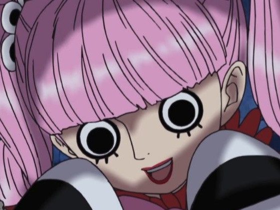 perona one piece cheveux rose yeux noir frange atropos fic bloop