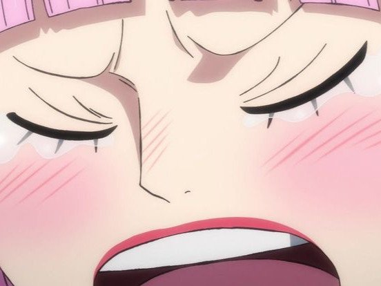 perona one piece cheveux rose yeux noir frange atropos fic bloop