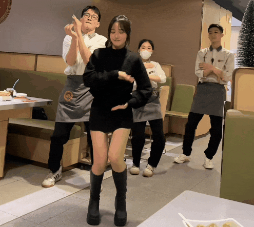 asiatique asian zinzoline dance danse mignonne cute vietnamienne dao phuong hoa le gif