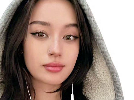 fille modele allemande vietnamienne jadeyanh capuche badass regard belle charme