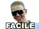 tadej-pogacar-pogi-blond-peroxyde-uae-facile