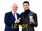 ronaldo-cr7-gianni-fifa-infantino-cdm-chance-foot