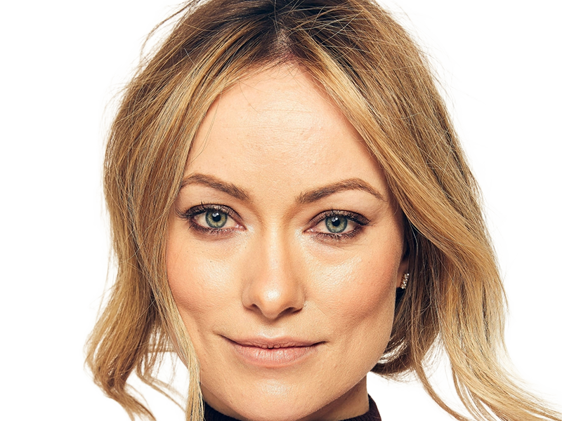 Sticker olivia cockburn wilde actrice productrice realisatrice americaine irlandaise chataine yeux verts quarantaine quarantenaire quadragenaire femme par Dark-63