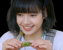 lisa-blackpink-kpop-japon-femme-joint-fume-cannabis-dechet-cute