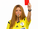 shakira-arbitre-carton-rouge-sifflet-fifa-cdm2026-dai
