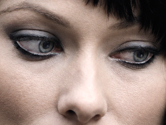 quorra iso tron heritage legacy film 2010 femme olivia wilde vingtaine yeux bleus cheveux noirs