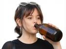 jenna-ortega-alcool-biere-rsa-aah-dechet-cute-femme-kpop-star