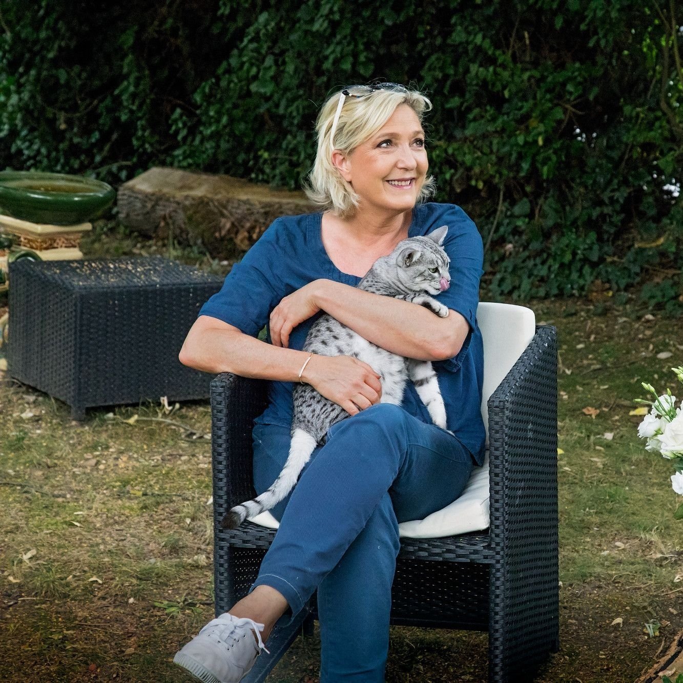 marine lepen rn chat chaton presidentielles candidate jardin mlp
