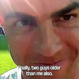 cr7 ronaldo cristiano boomer vieux finito terminado troll hap sourcil paz qlf sah