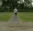 rate-echec-gif-saut-manger-sol-terre-longueur