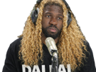 umtiti-samuel-shakira-cheveux-blonds-dai-cdm2026-micro-commentateur