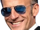 macron-emmanuel-lunette-lunettes-bleu-oeil-aviateur-bg-sourire-malicieux-vicieux-fourbe-malice