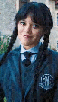 ort-addams-caliente-skinny-wed-actriz-famosa-tvshow-kino-nflx-astrid-deetz-beet-vada-remi