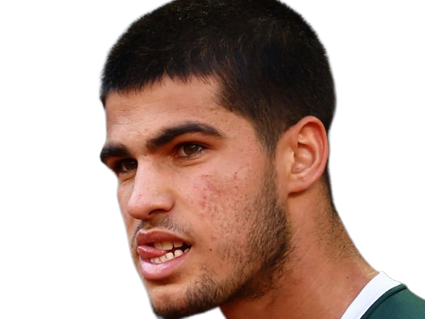 carlos alcaraz homme sportif tennisman espagnol brun yeux marrons vingtaine vingtenaire tennis carlitos