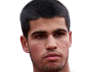 carlos-alcaraz-homme-sportif-tennisman-espagnol-brun-yeux-marrons-vingtaine-vingtenaire-tennis-carlitos