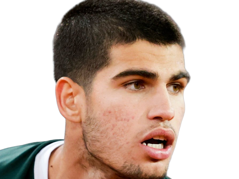 carlos alcaraz homme sportif tennisman espagnol brun yeux marrons vingtaine vingtenaire tennis carlitos