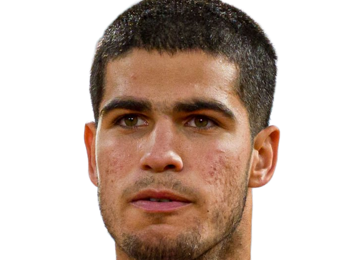 carlos alcaraz homme sportif tennisman espagnol brun yeux marrons vingtaine vingtenaire tennis carlitos