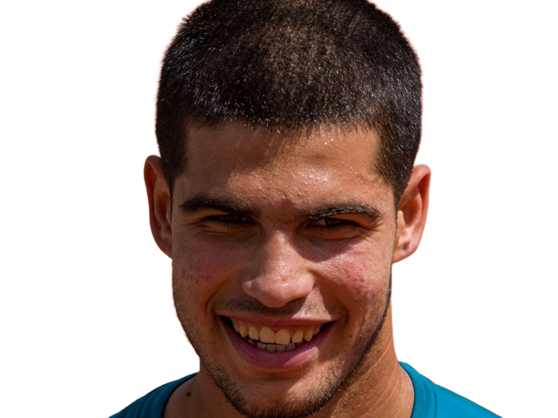 carlos alcaraz homme sportif tennisman espagnol brun yeux marrons vingtaine vingtenaire tennis carlitos