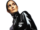 carrie-anne-moss-matrix-trinity-cheveux-noir-latex-cuir-fic-bloop-lunettes