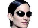 carrie-anne-moss-matrix-trinity-cheveux-noir-cuir-latex-fic-bloop-lunettes