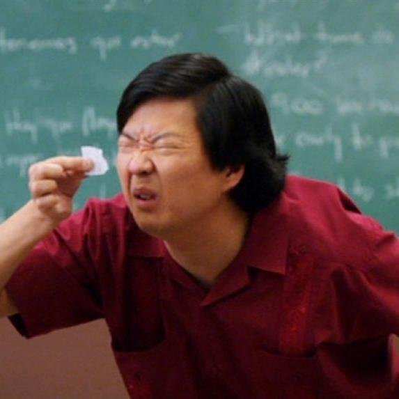 asiatique prof chinoise fixe regarde petit yeux papier wtf meme asiat bout minuscule gne incomprehensible