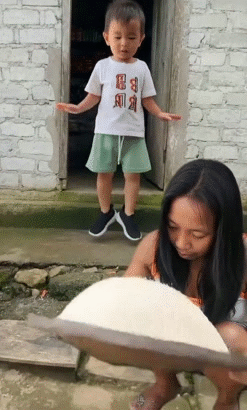 danser dancing boing salto riz rice kids nino saute energy run tango slow shake twerk