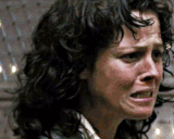 alien ellen ripley sigourney weaver pleurniche