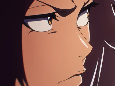 yoruichi shihouin bleach cheveux pourpre violet yeux ambre jaune peau mate desdemone dess fic bloop