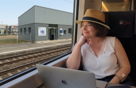 cecile-tribu-gigalax-cassos-french-dream-coach-mindset-audace-joyeuse-ponzi-bus-inondation-aah