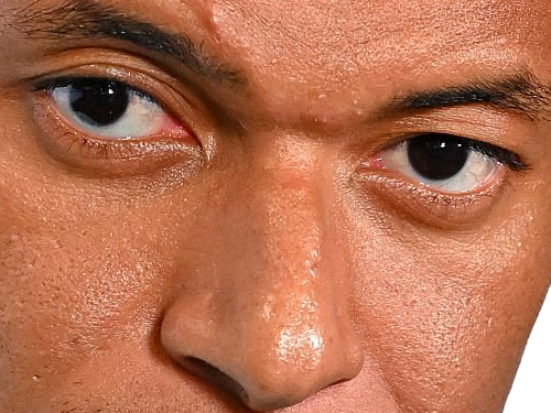 kylian mbappe homme sportif footballeur francais brun yeux marrons black noir capitaine vingtaine vingtenaire 2026