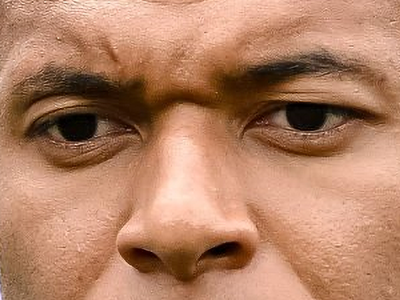 Sticker kylian mbappe homme sportif footballeur francais brun yeux marrons black noir capitaine vingtaine vingtenaire 2026 par Dark-63