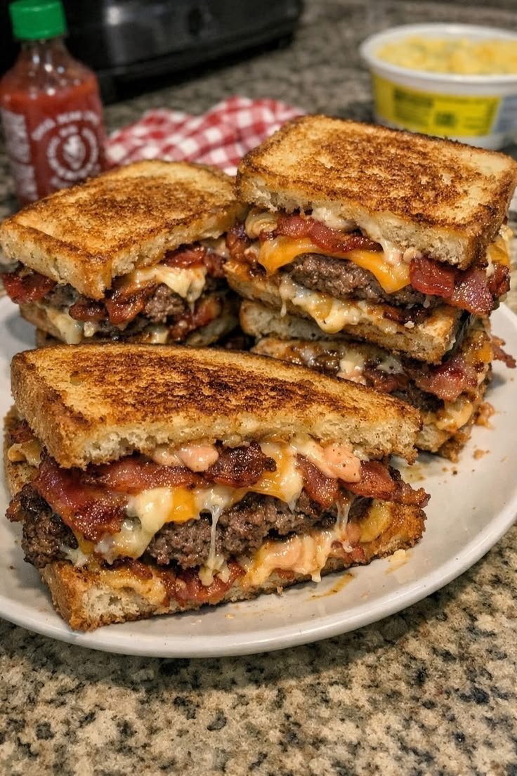 yum jeun dej meal goute tacos durum doner crepe sandwich bacon cheese steak fritent frit