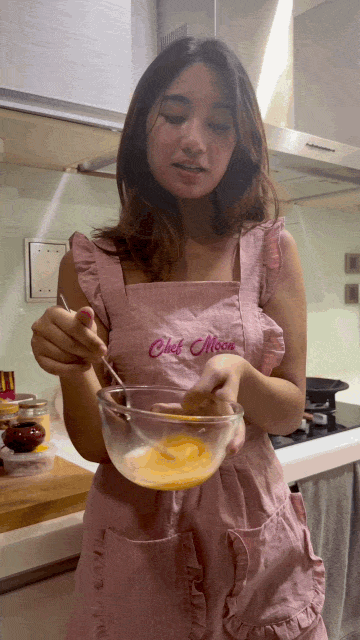 teen meuf cuisine tablier asiat