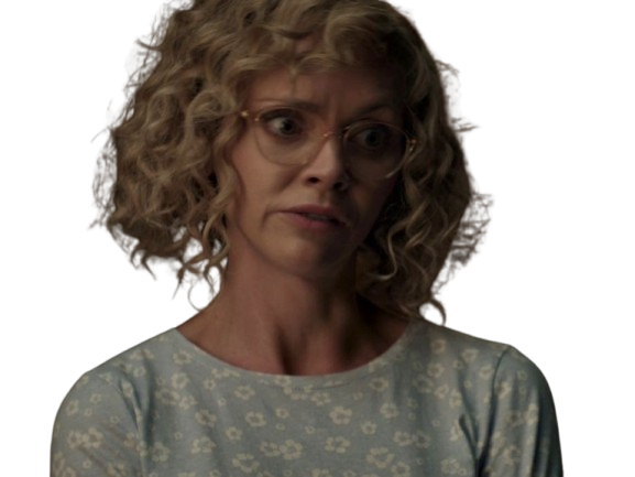 christina ricci misty quigley adulte actrice yellowjackets blonde lunettes folle showtime serie