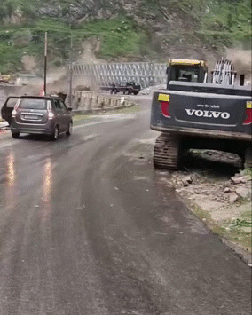 nepal lama rinpoche buddha tibet hima laya everest mount cyclone typhon typhoon cata flood river